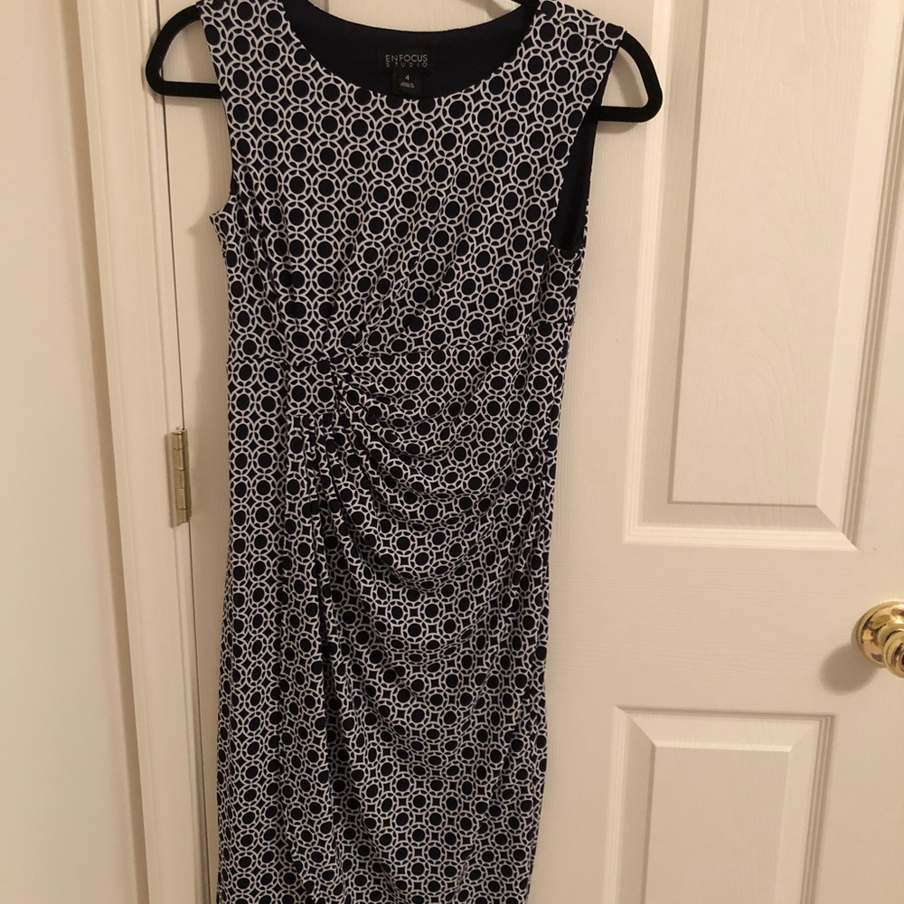NEW Enfocus Studio Blue and White Ruched Dress